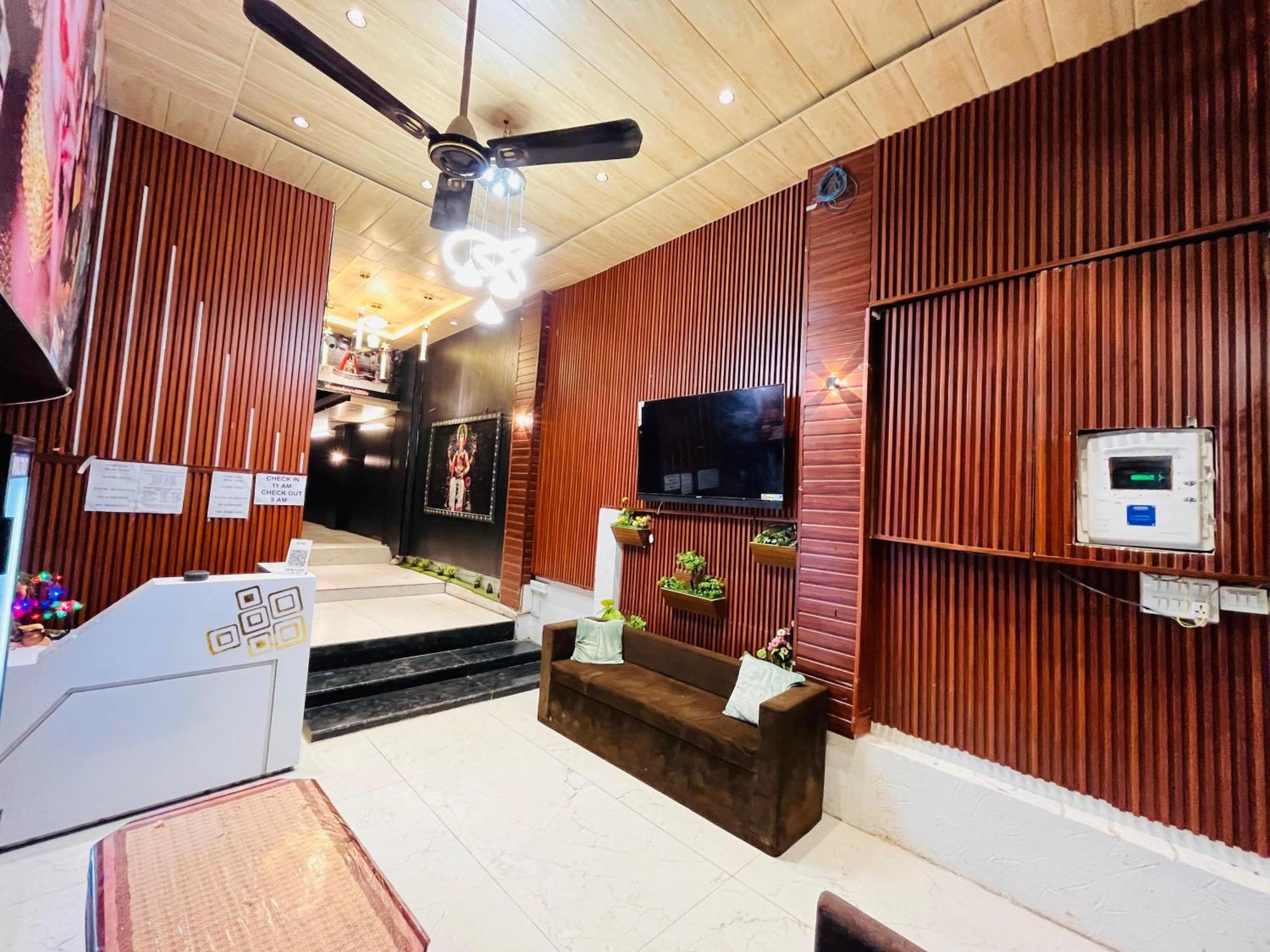 Pallav Guest House Ujjain Zewnętrze zdjęcie