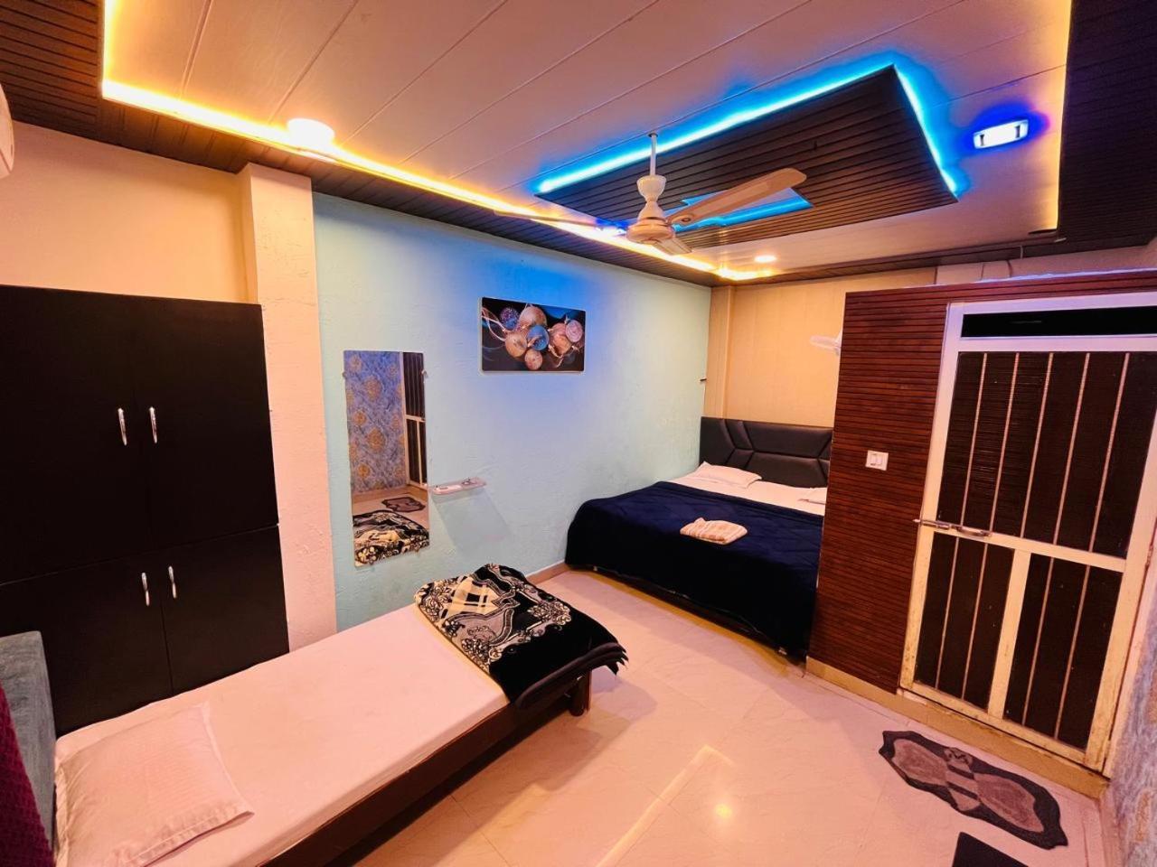 Pallav Guest House Ujjain Zewnętrze zdjęcie
