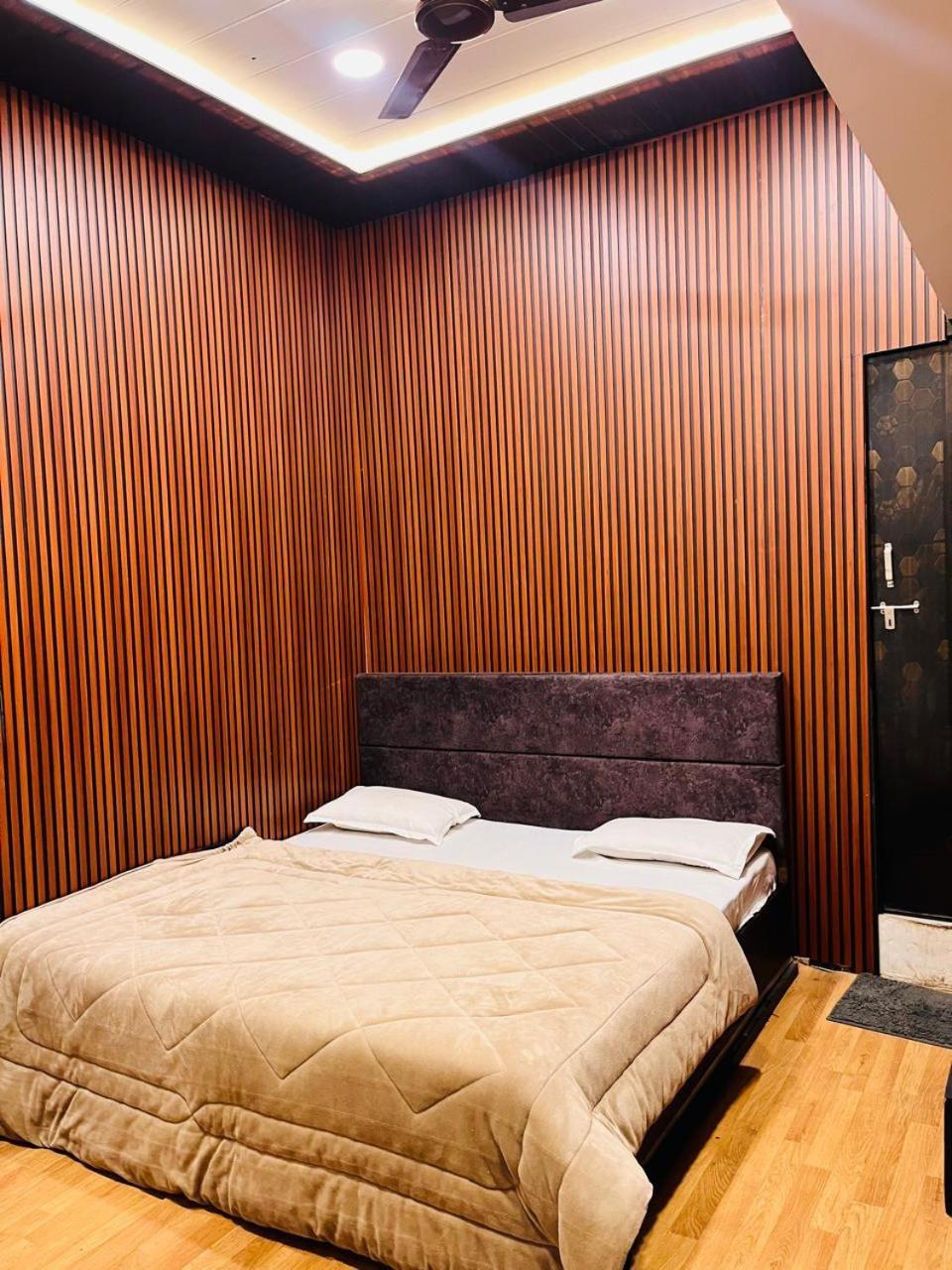 Pallav Guest House Ujjain Zewnętrze zdjęcie