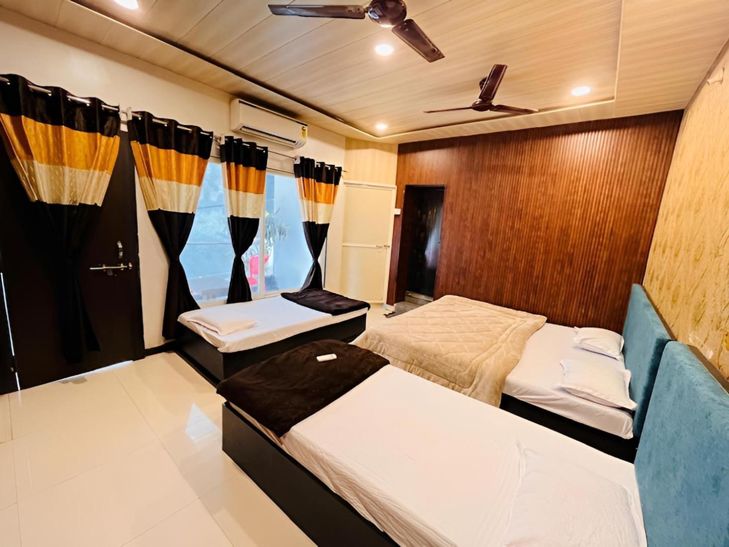 Pallav Guest House Ujjain Zewnętrze zdjęcie